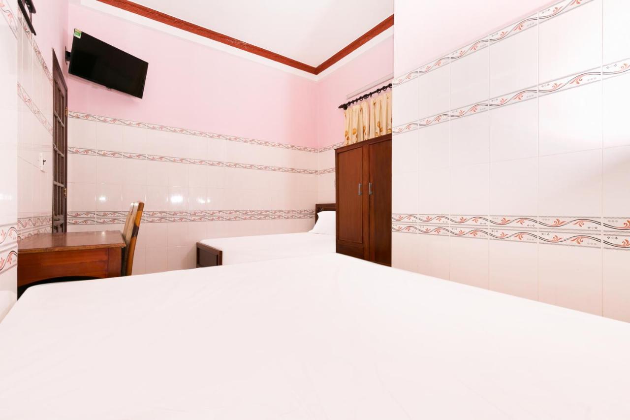 Spot On 691 Little England Homestay Da Nang Exterior foto