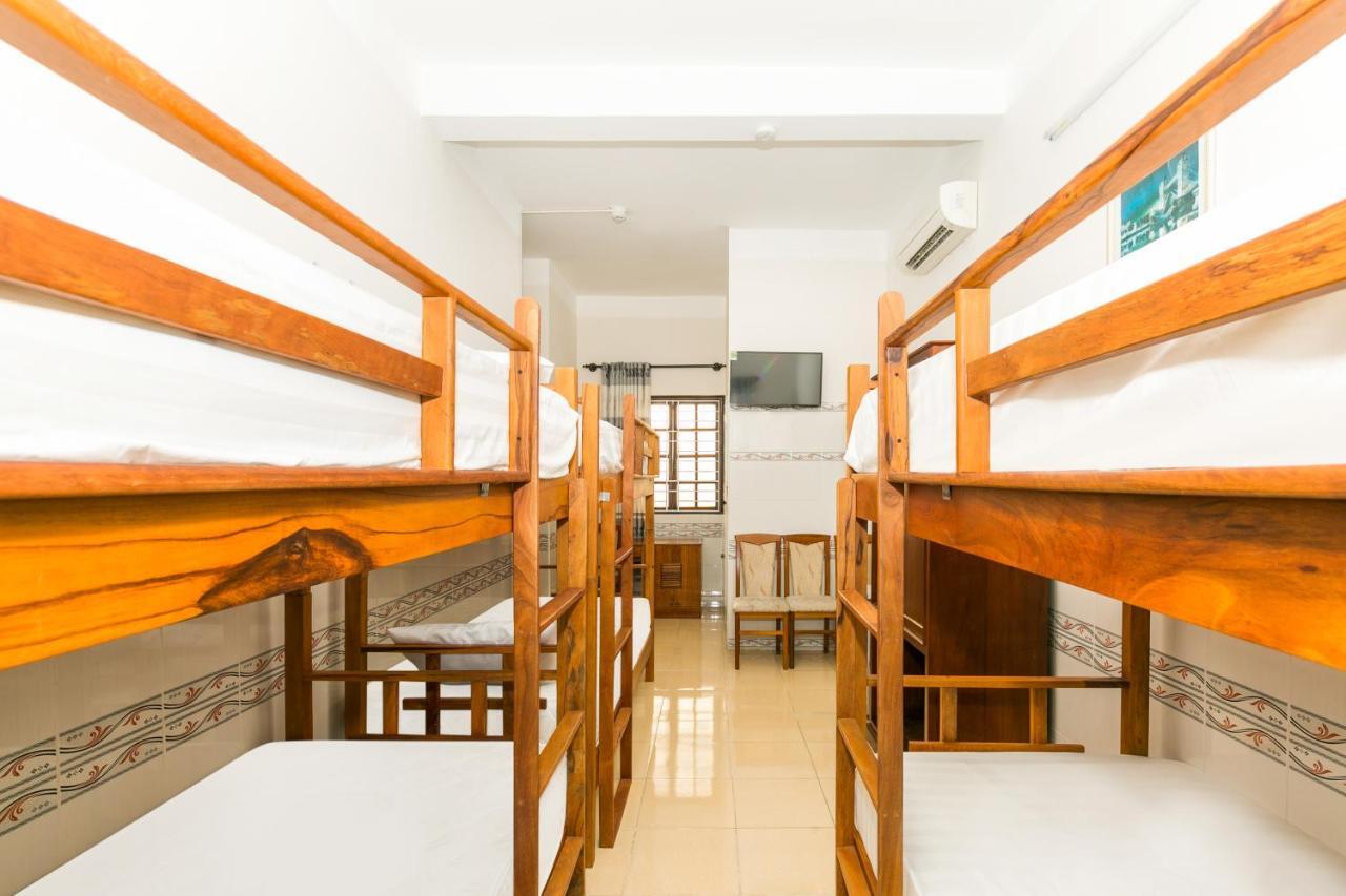 Spot On 691 Little England Homestay Da Nang Exterior foto