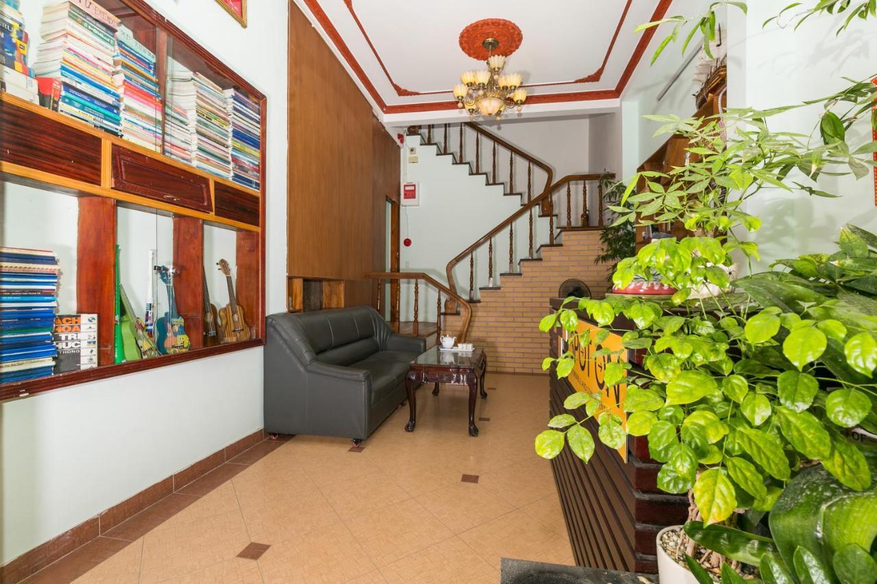 Spot On 691 Little England Homestay Da Nang Exterior foto